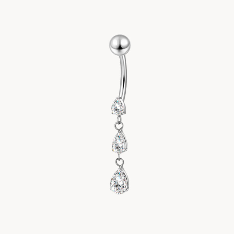 Titan Bauchnabelpiercing mit 3-fach Tropfen-Design von ROYALSKIN, silberfarben, detaillierte Ansicht des Bananabell-Designs