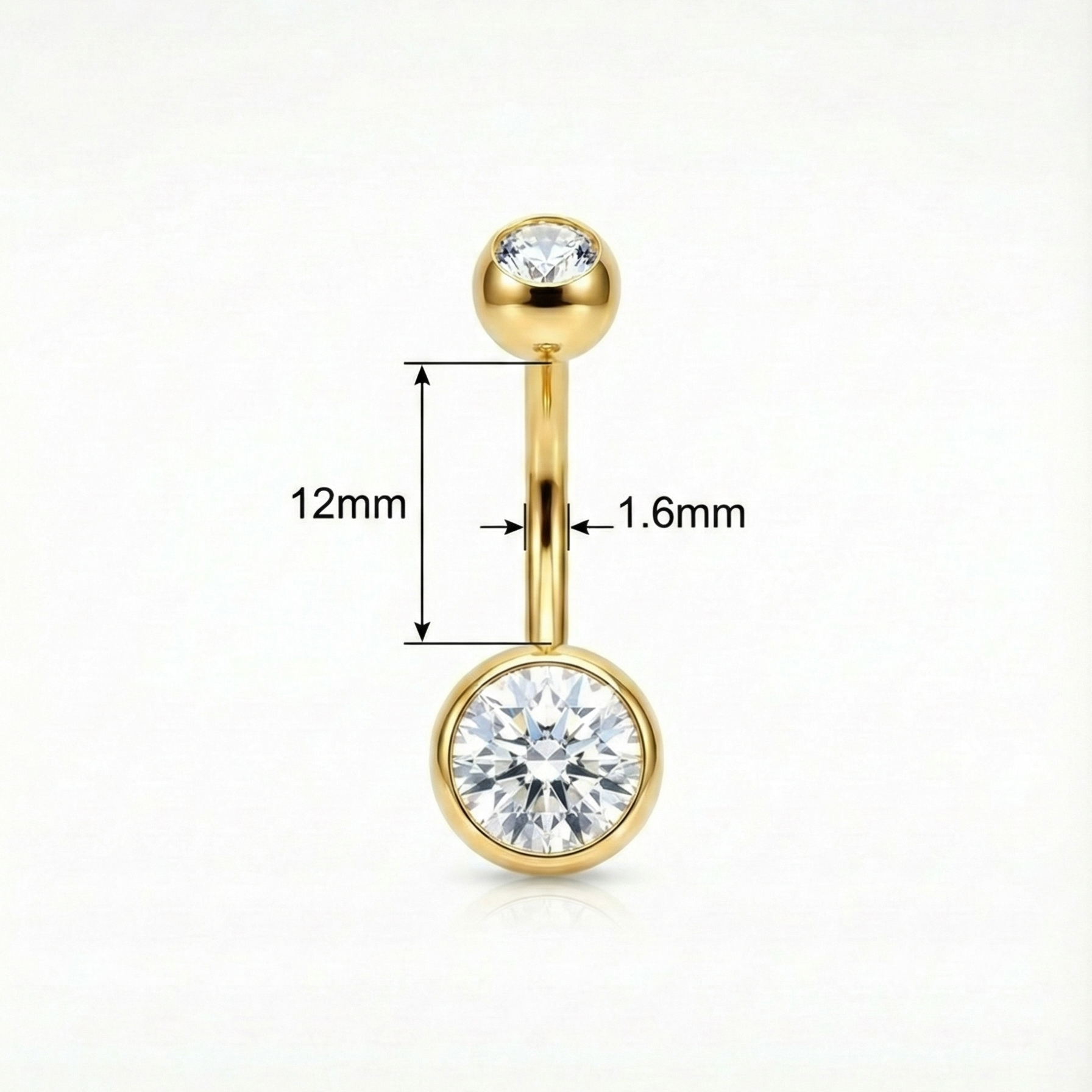 Bauchnabelpiercing aus Titan mit Zirkonia-Doppelkristall, elegantes Schmuckstück von ROYALSKIN, detailreiche Ansicht