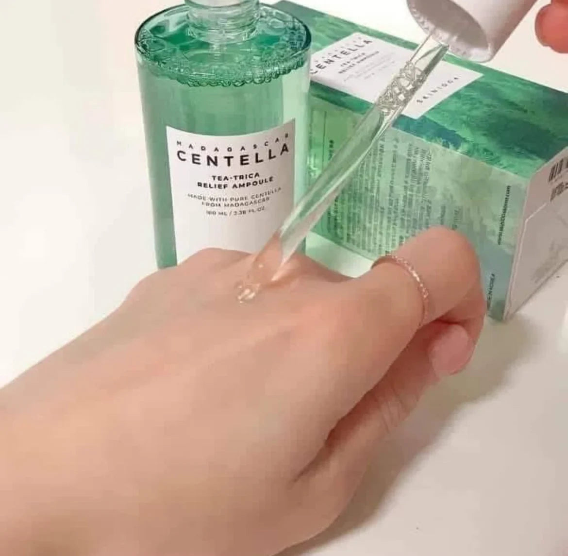 SKIN1004 Madagascar Centella Tea-Trica Serum 100 ml